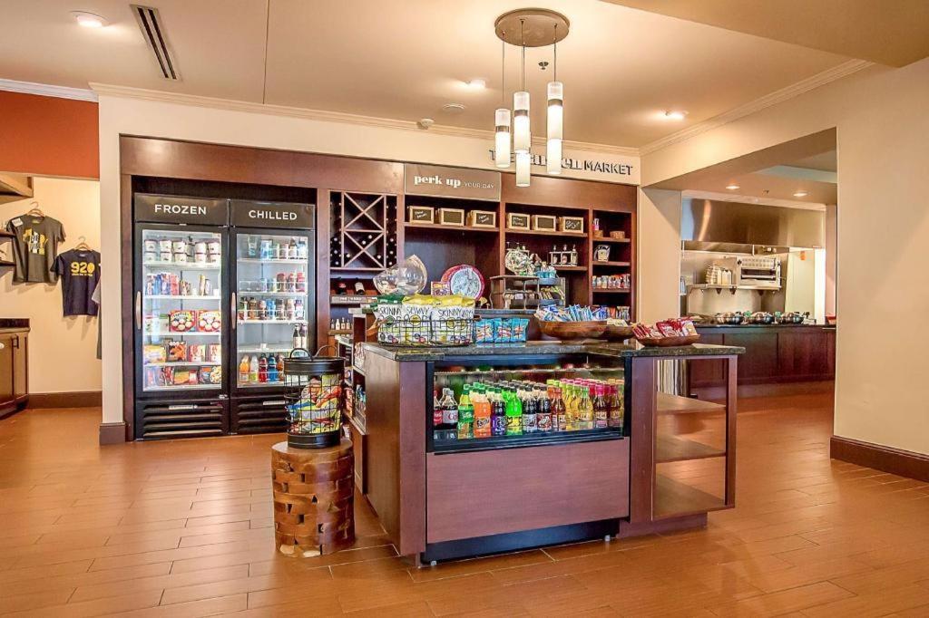 Hilton Garden Inn Γκριν Μπέι Εξωτερικό φωτογραφία